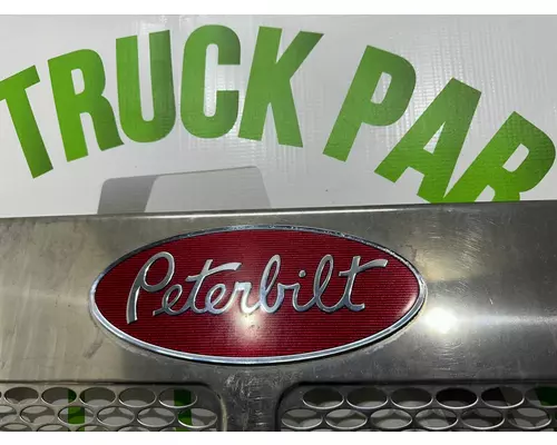 PETERBILT 320 Grille