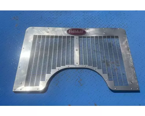 PETERBILT 320 Grille