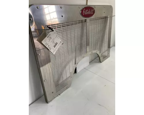 PETERBILT 320 Grille