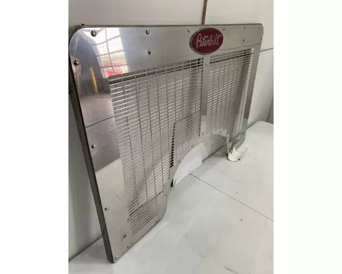 PETERBILT 320 Grille