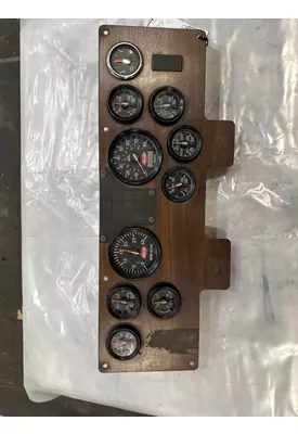 PETERBILT 320 Instrument Cluster