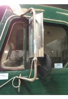 PETERBILT 320 MIRROR ASSEMBLY CAB/DOOR