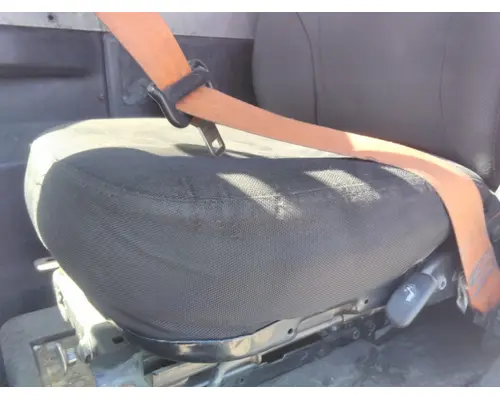 PETERBILT 320 SEAT, FRONT