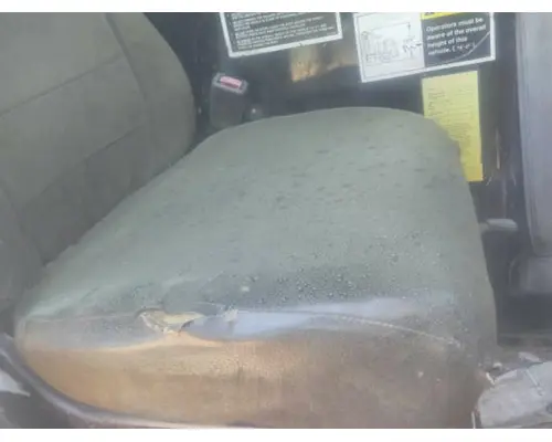PETERBILT 320 SEAT, FRONT