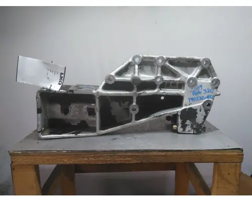 PETERBILT 320 SPRING HANGER