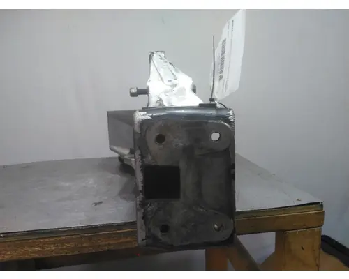 PETERBILT 320 SPRING HANGER