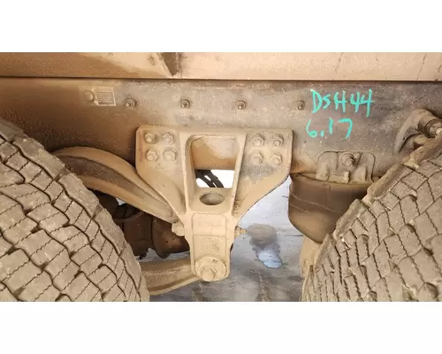 PETERBILT 320 Suspension