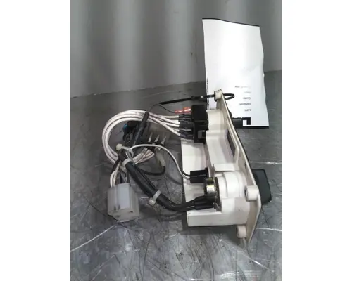 PETERBILT 320 TEMPERATURE CONTROL