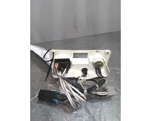 PETERBILT 320 TEMPERATURE CONTROL