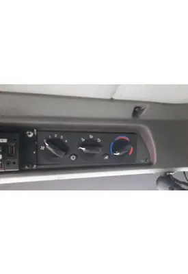 PETERBILT 320 TEMPERATURE CONTROL