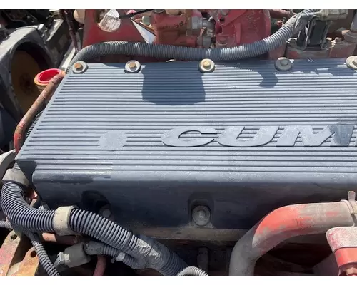 PETERBILT 320 Valve Cover