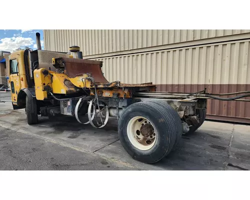 PETERBILT 320 Vehicle For Sale