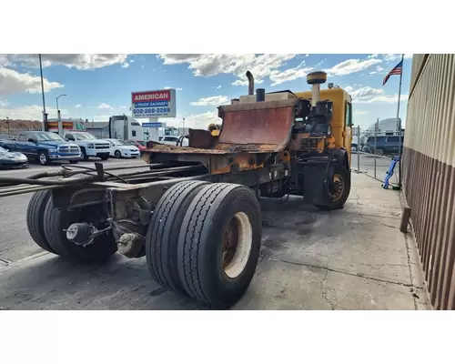 PETERBILT 320 Vehicle For Sale