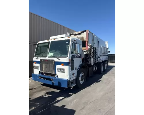 PETERBILT 320 Vehicle For Sale