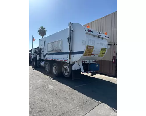 PETERBILT 320 Vehicle For Sale