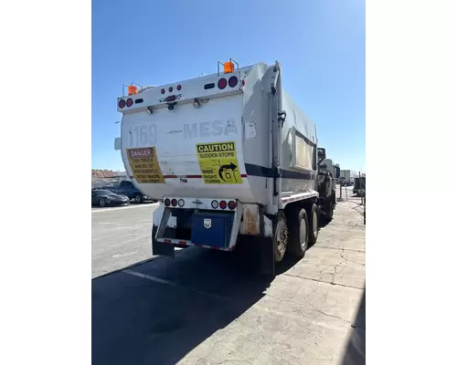 PETERBILT 320 Vehicle For Sale