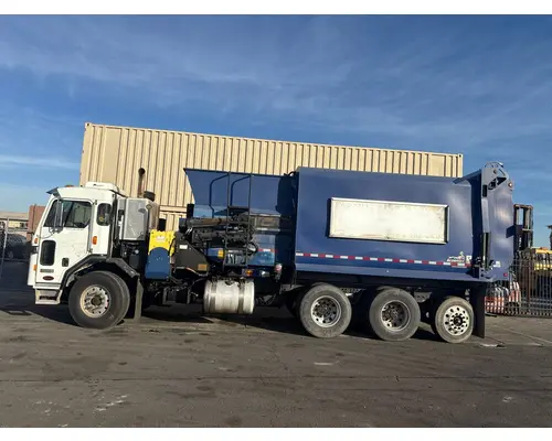 PETERBILT 320 Vehicle For Sale