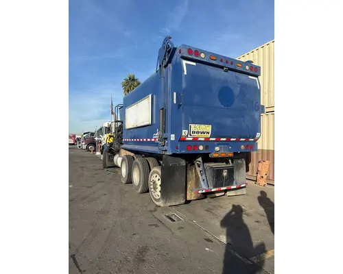 PETERBILT 320 Vehicle For Sale