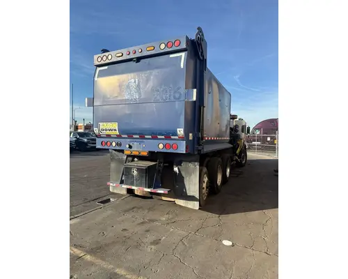 PETERBILT 320 Vehicle For Sale