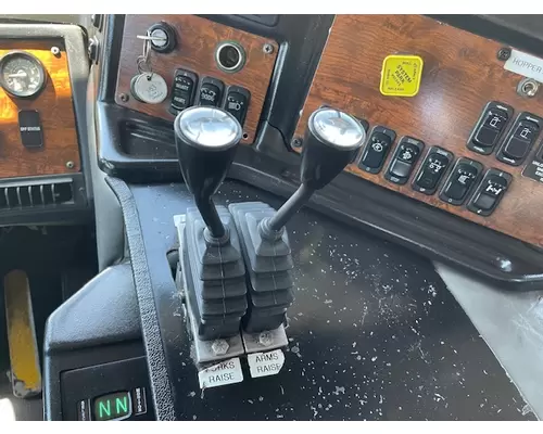 PETERBILT 320 Vehicle For Sale