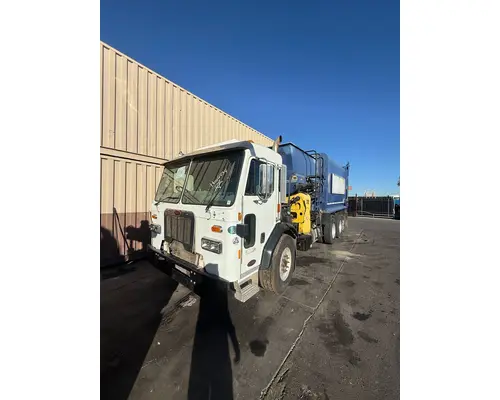 PETERBILT 320 Vehicle For Sale