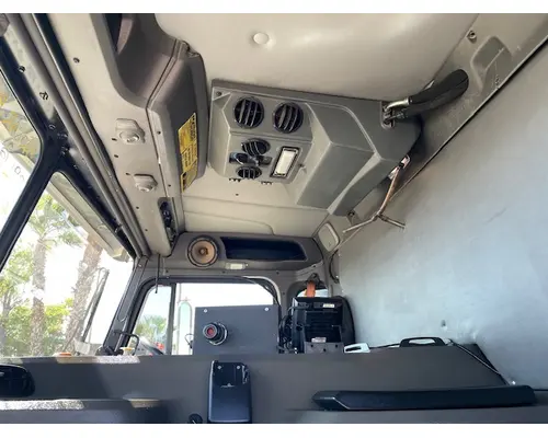 PETERBILT 320 Vehicle For Sale