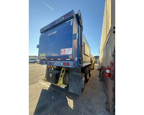 PETERBILT 320 Vehicle For Sale