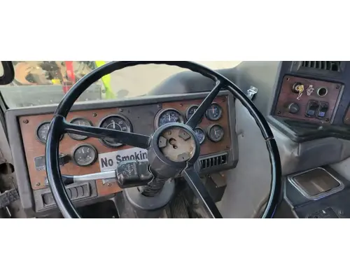 PETERBILT 320 Vehicle For Sale