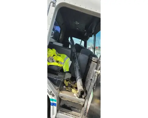PETERBILT 320 Vehicle For Sale