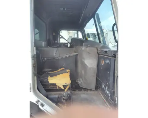 PETERBILT 320 WHOLE TRUCK FOR RESALE