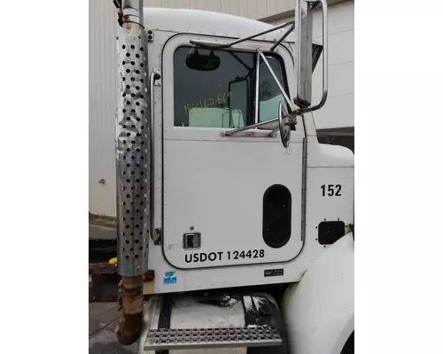 PETERBILT 330 1995-2005 DOOR ASSEMBLY, FRONT