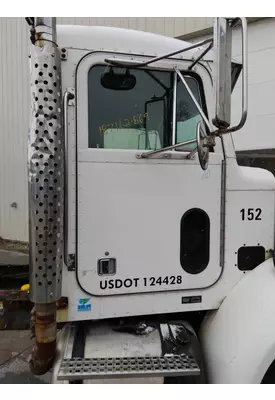 PETERBILT 330 1995-2005 DOOR ASSEMBLY, FRONT