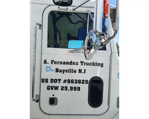 PETERBILT 330 1995-2005 DOOR ASSEMBLY, FRONT