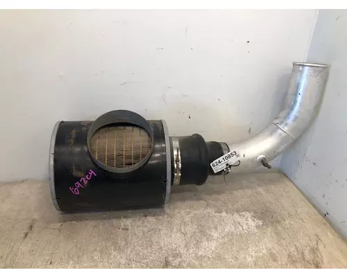 PETERBILT 330 Air Cleaner