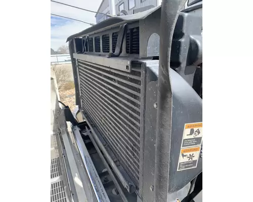 PETERBILT 330 Air Conditioner Condenser