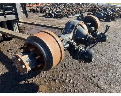 PETERBILT 330 Axle Assembly, Rear