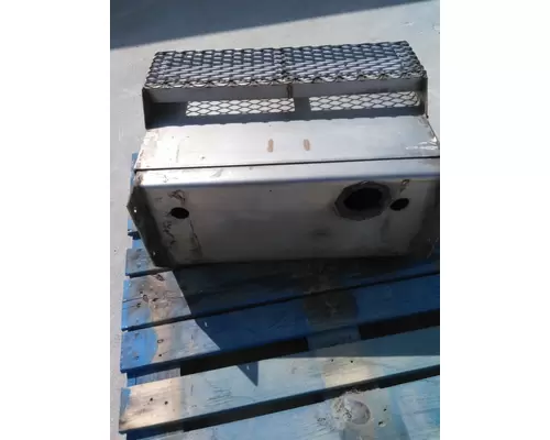 PETERBILT 330 BATTERY BOX