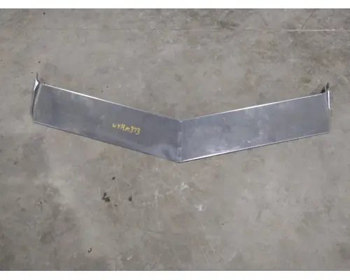 PETERBILT 330 CAB CLIP