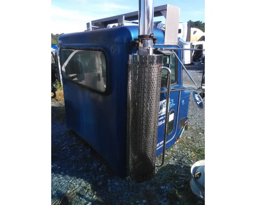 PETERBILT 330 CAB