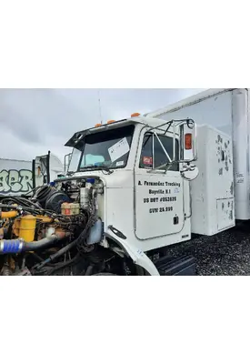 PETERBILT 330 CAB