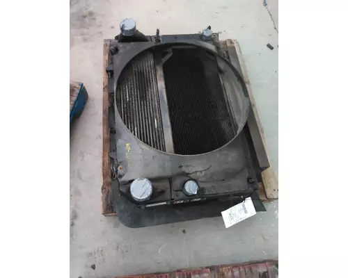 PETERBILT 330 COOLING ASSEMBLY (RAD, COND, ATAAC)