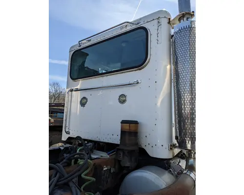 PETERBILT 330 Cab Mount