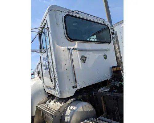 PETERBILT 330 Cab Mount