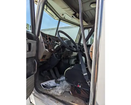 PETERBILT 330 Cab Mount