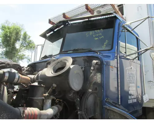 PETERBILT 330 Cab