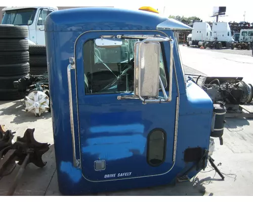 PETERBILT 330 Cab