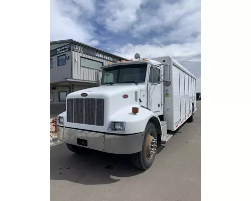 PETERBILT 330 Cab