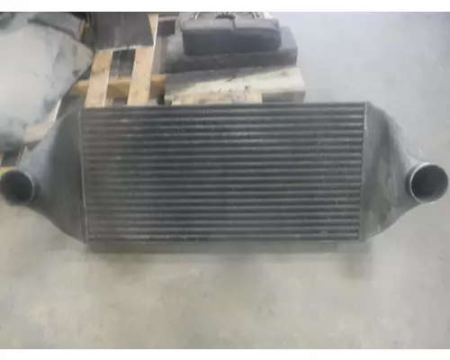 PETERBILT 330 Charge Air Cooler (ATAAC)