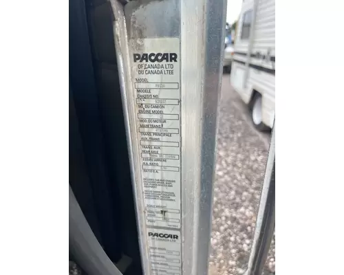 PETERBILT 330 Complete Vehicle