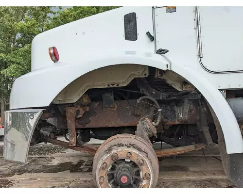 PETERBILT 330 Complete Vehicle